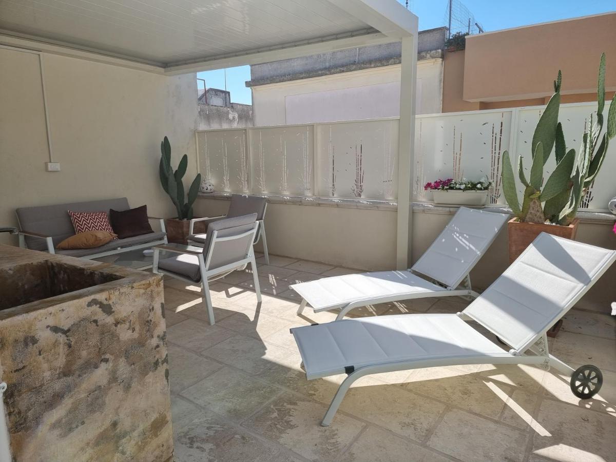 Bed and Breakfast Dimora Mazzini Tuglie Esterno foto